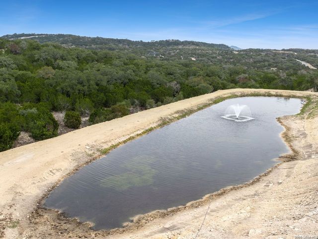 298 Table Rock, Helotes, TX 78023