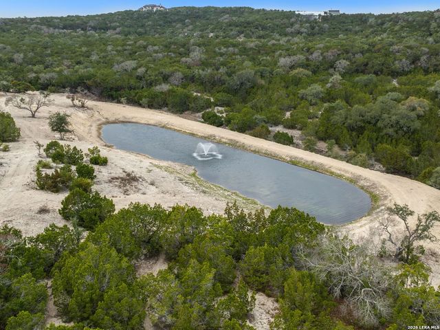298 Table Rock, Helotes, TX 78023
