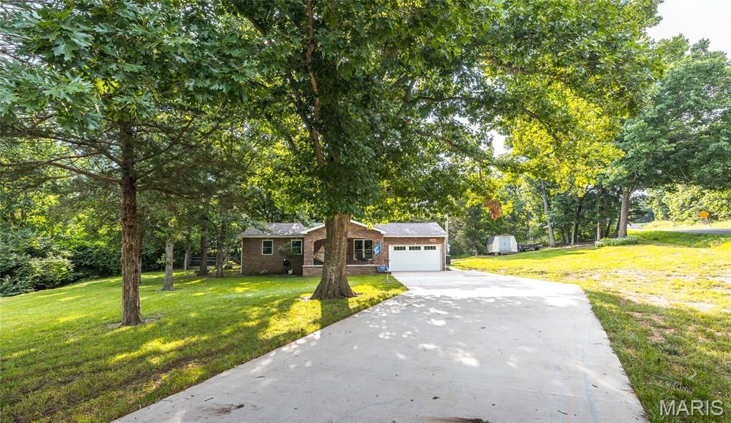 11240 State Highway E, Rolla, MO 65401