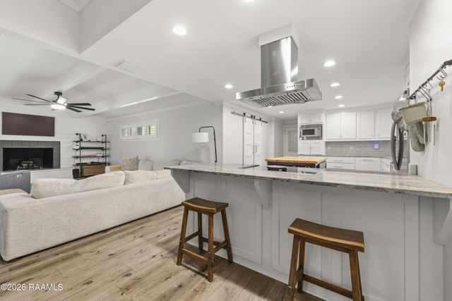 204 W Saint Louis Street, Lafayette, LA 70506