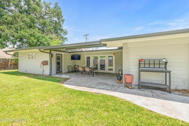 204 W Saint Louis Street, Lafayette, LA 70506