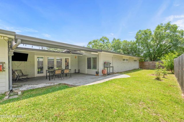 204 W Saint Louis Street, Lafayette, LA 70506