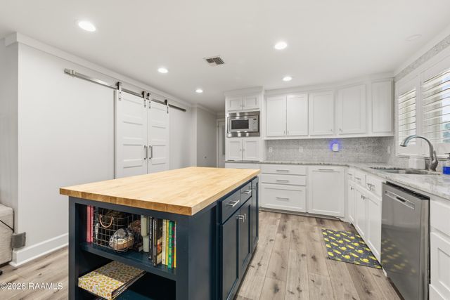 204 W Saint Louis Street, Lafayette, LA 70506