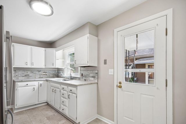 226 E Beechwold Boulevard, Columbus, OH 43214