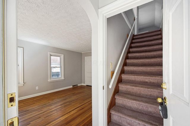 226 E Beechwold Boulevard, Columbus, OH 43214