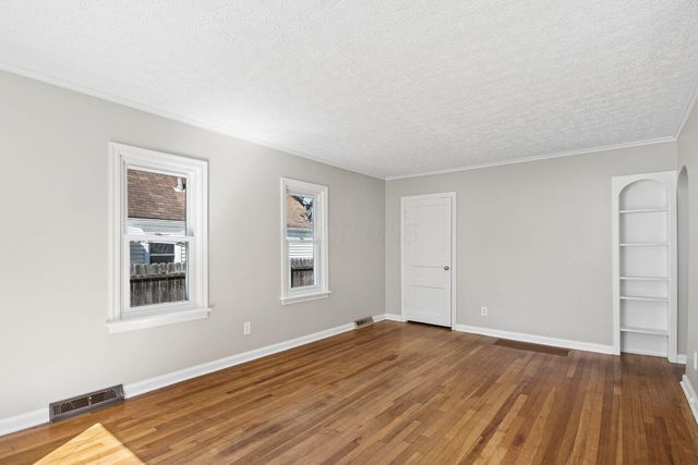 226 E Beechwold Boulevard, Columbus, OH 43214