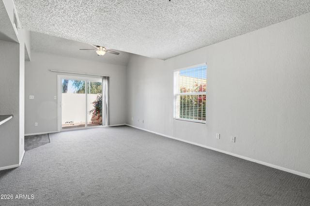 1342 W EMERALD Avenue 250, Mesa, AZ 85202