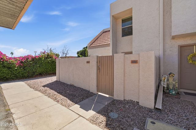 1342 W EMERALD Avenue 250, Mesa, AZ 85202
