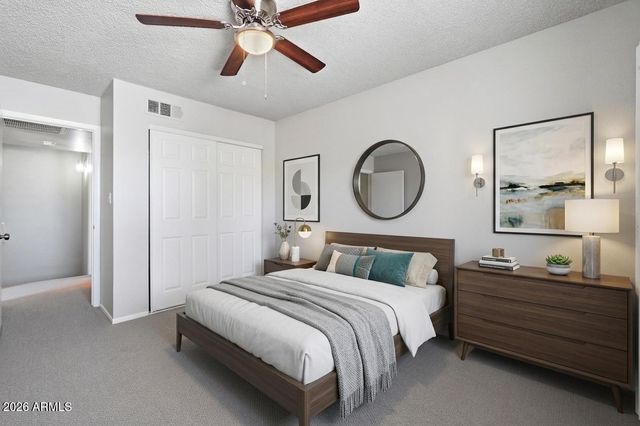 1342 W EMERALD Avenue 250, Mesa, AZ 85202