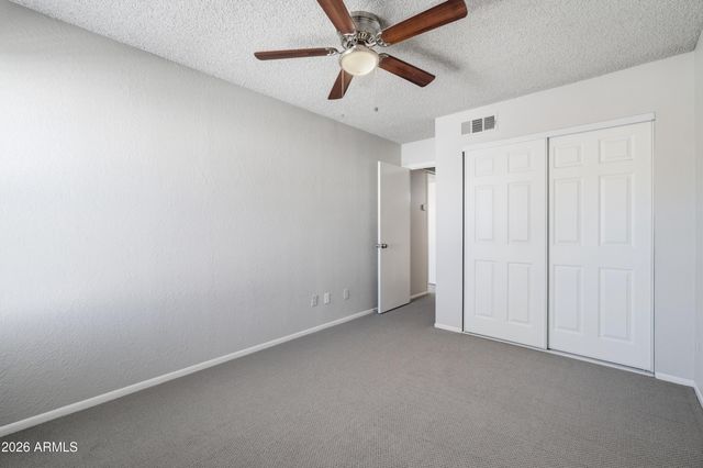 1342 W EMERALD Avenue 250, Mesa, AZ 85202