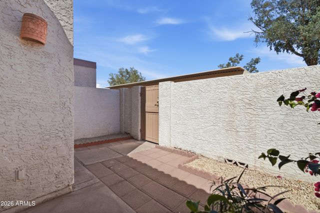 1342 W EMERALD Avenue 250, Mesa, AZ 85202