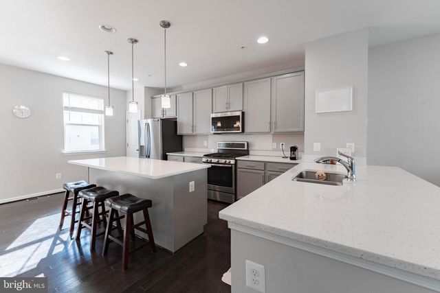 14302 POTOMAC HEIGHTS LN, Rockville, MD 20850