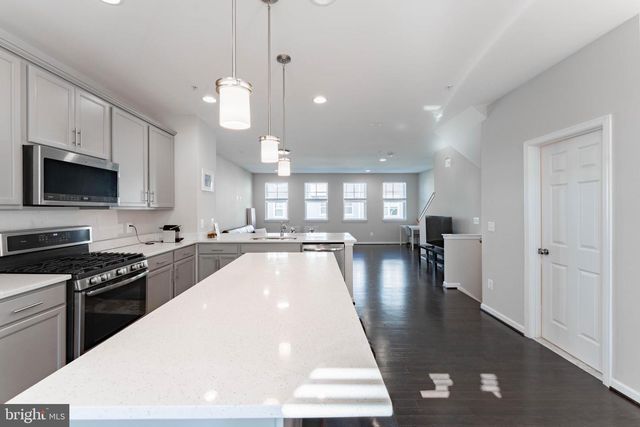 14302 POTOMAC HEIGHTS LN, Rockville, MD 20850