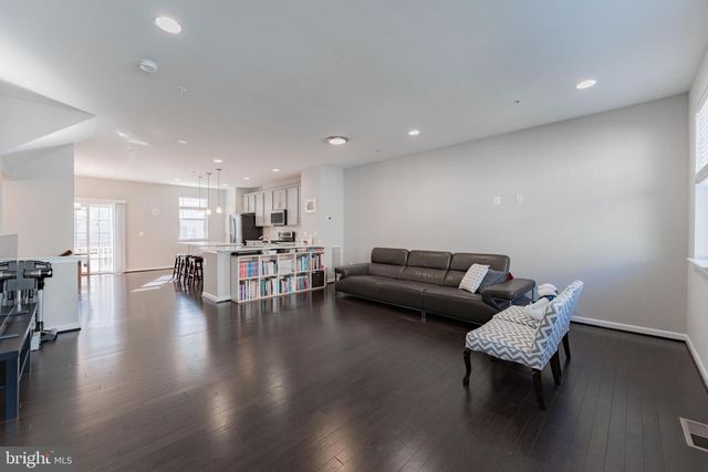 14302 POTOMAC HEIGHTS LN, Rockville, MD 20850