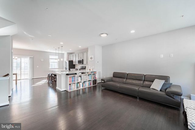 14302 POTOMAC HEIGHTS LN, Rockville, MD 20850