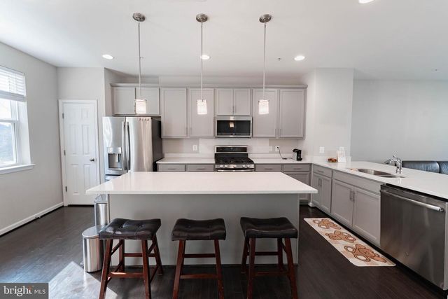 14302 POTOMAC HEIGHTS LN, Rockville, MD 20850