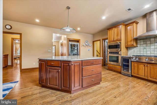 839 FOXFIELD RD, Ambler, PA 19002