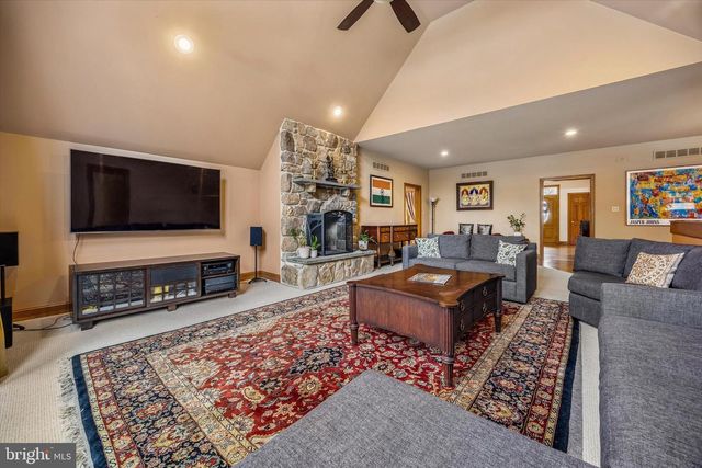 839 FOXFIELD RD, Ambler, PA 19002