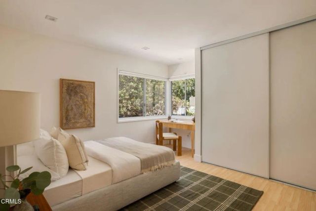 1919 Deermont Road, Glendale, CA 91207