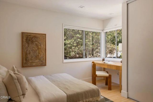1919 Deermont Road, Glendale, CA 91207