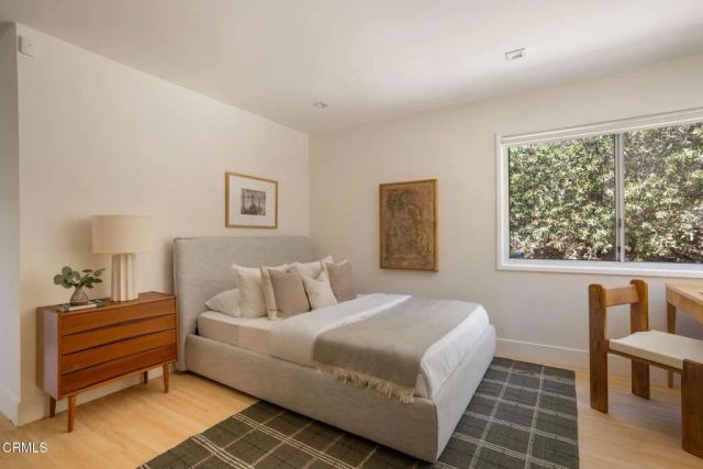 1919 Deermont Road, Glendale, CA 91207