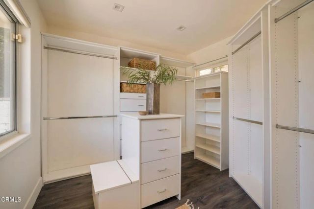 1919 Deermont Road, Glendale, CA 91207