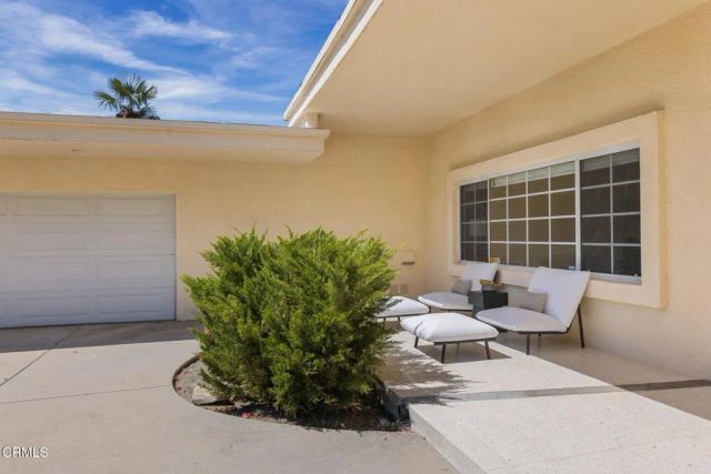 1919 Deermont Road, Glendale, CA 91207