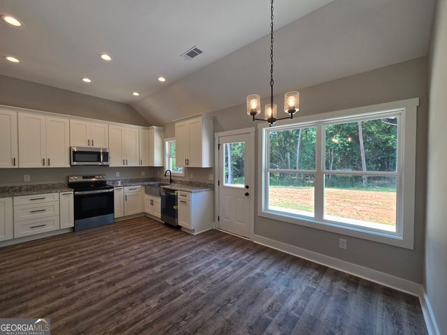 656 Highland Avenue, Hartwell, GA 30643