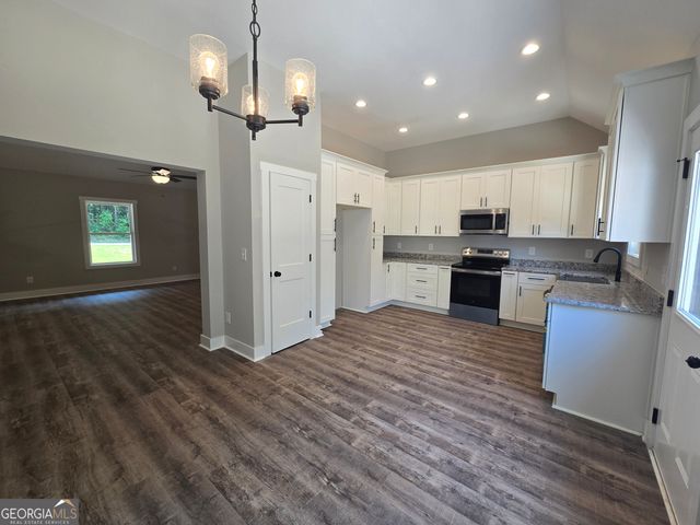656 Highland Avenue, Hartwell, GA 30643