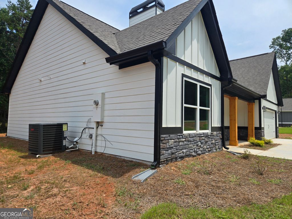 656 Highland Avenue, Hartwell, GA 30643 — photo 5