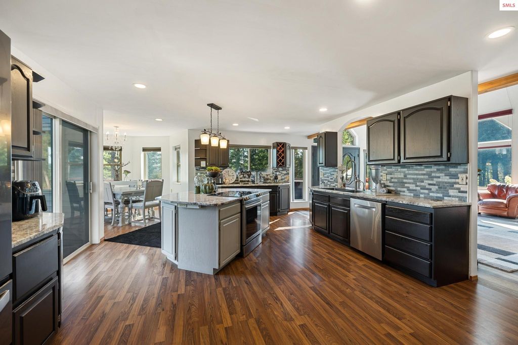 299 OAK TERRACE CREEK, Cocolalla, ID 83813 photo 26