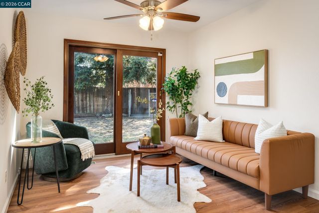 30 Hodur Ct, Pleasant Hill, CA 94523
