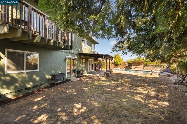 30 Hodur Ct, Pleasant Hill, CA 94523