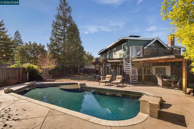 30 Hodur Ct, Pleasant Hill, CA 94523