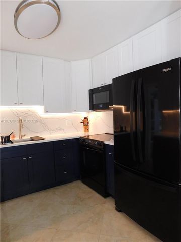 108 NE 30th St, Wilton Manors, FL 33334