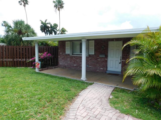 108 NE 30th St, Wilton Manors, FL 33334