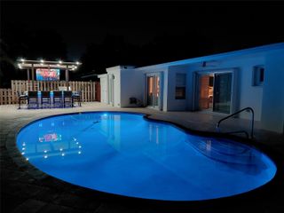 108 NE 30th St, Wilton Manors, FL 33334