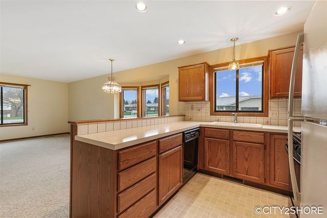 6793 Waterview Drive, Grandville, MI 49418