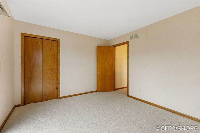 6793 Waterview Drive, Grandville, MI 49418