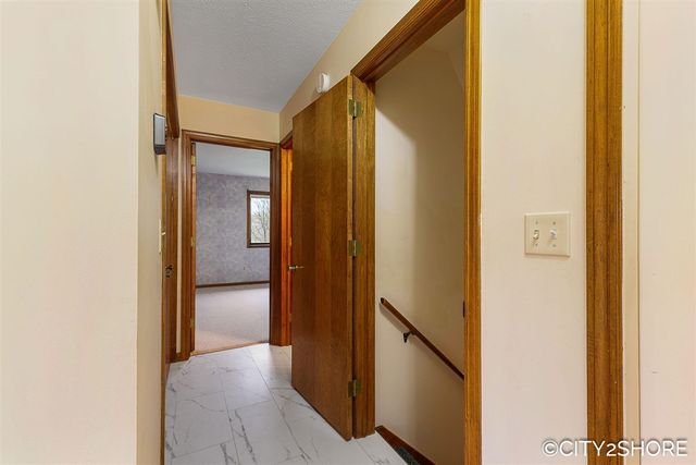 6793 Waterview Drive, Grandville, MI 49418