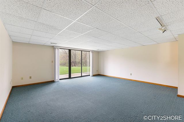 6793 Waterview Drive, Grandville, MI 49418