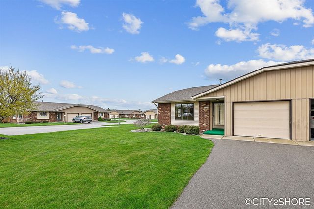 6793 Waterview Drive, Grandville, MI 49418