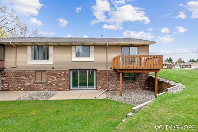 6793 Waterview Drive, Grandville, MI 49418