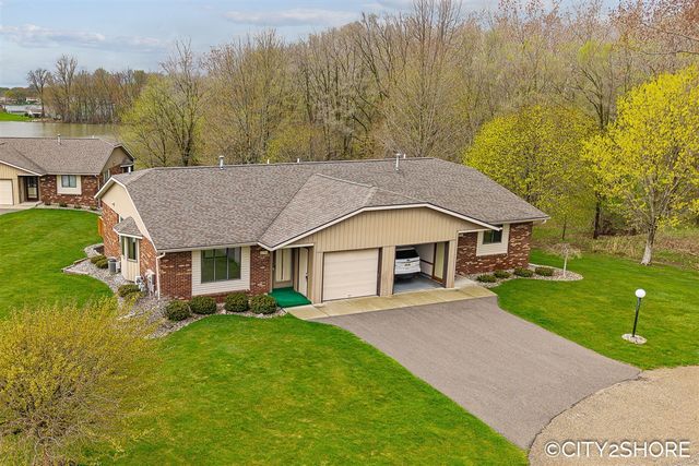 6793 Waterview Drive, Grandville, MI 49418