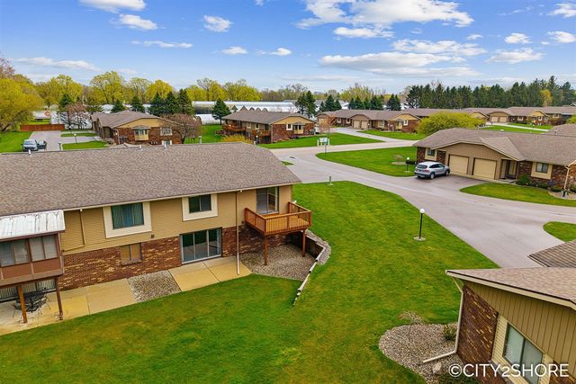 6793 Waterview Drive, Grandville, MI 49418