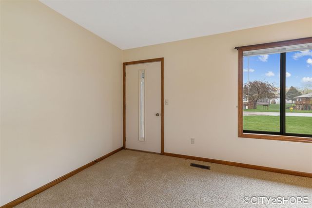 6793 Waterview Drive, Grandville, MI 49418