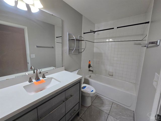 11592 Aruba Dr, Pensacola, FL 32506