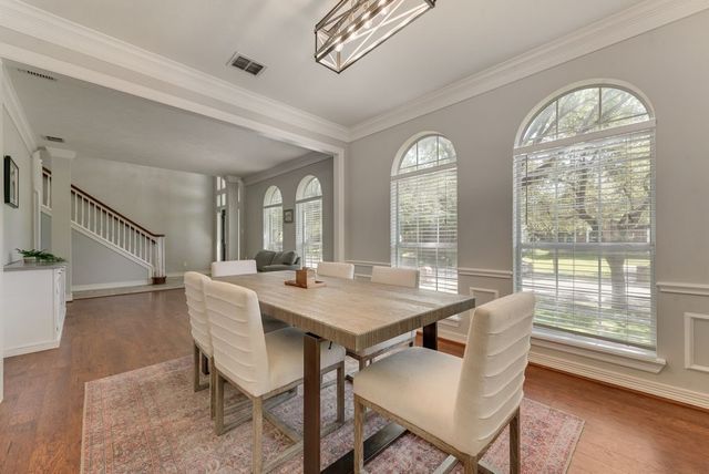 7713 Pine Street, Irving, TX 75063