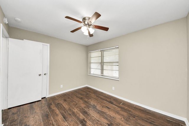 5870 Overdale Street, Houston, TX 77033