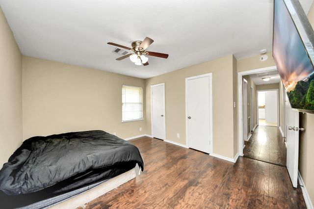 5870 Overdale Street, Houston, TX 77033